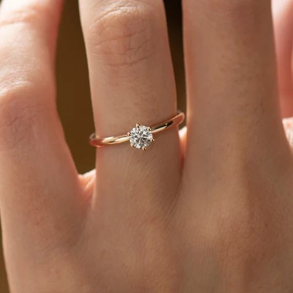 Elegant Diamond Rings